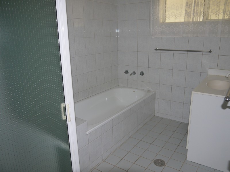 14 Fogarty Street, Katherine NT 0850