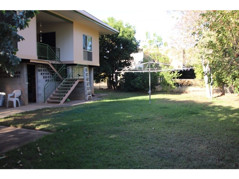 33 Clarke Crescent, Katherine NT 0850