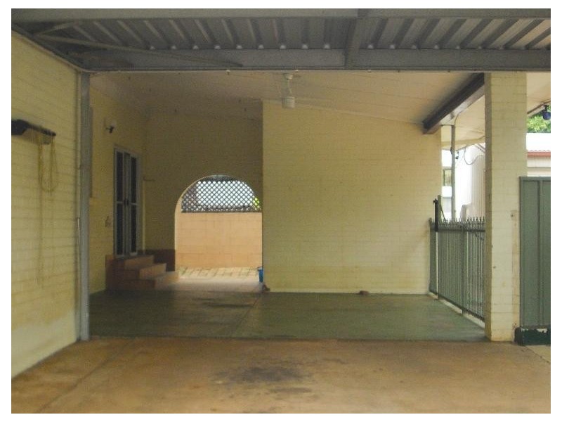 27 Clarke Crescent, Katherine NT 0850