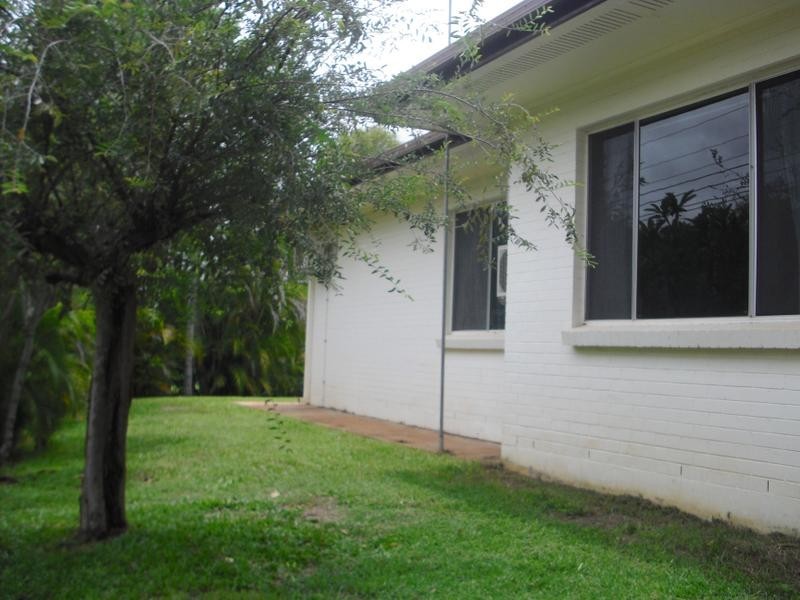 27 Clarke Crescent, Katherine NT 0850