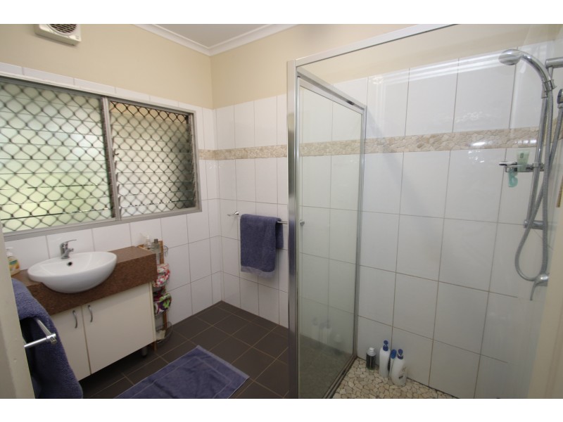 33 Clarke Crescent, Katherine NT 0850