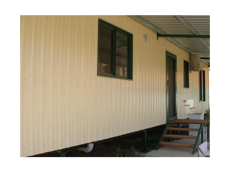 4 Clough Court, Katherine NT 0850