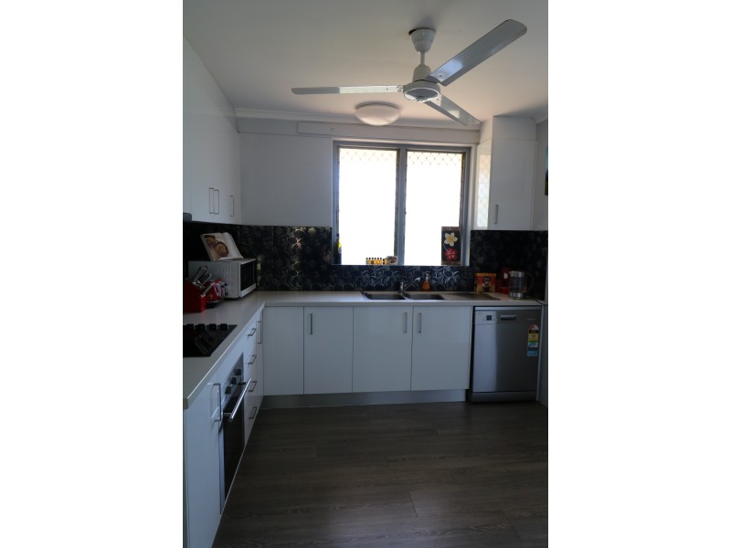 27 Bernhard St, Katherine NT 0850