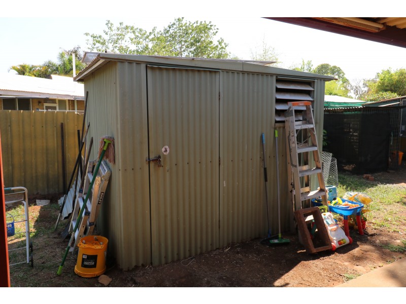 27 Bernhard St, Katherine NT 0850