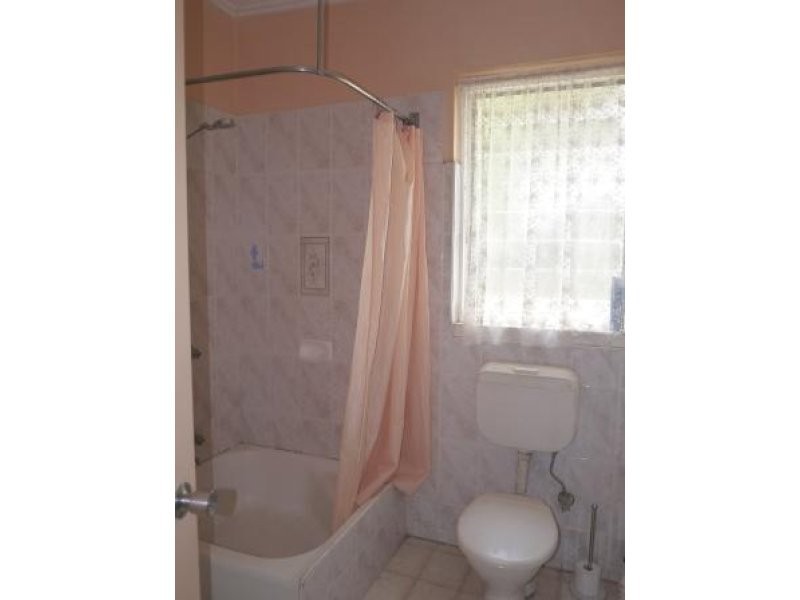 7 Mott Crescent, Katherine NT 0850