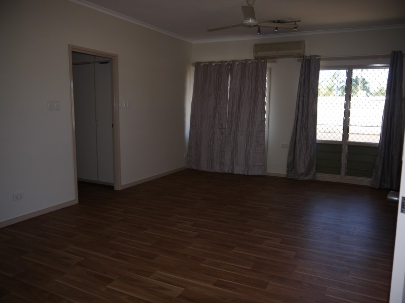 65 Giles, Katherine NT 0850