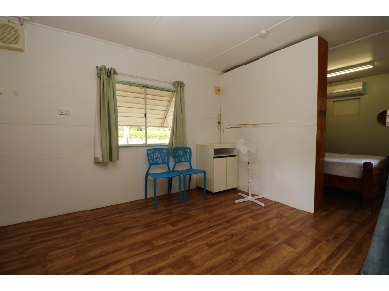 194 Shadforth – Cabin One, Katherine NT 0850