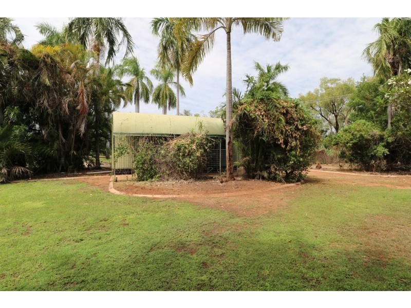 194 Shadforth – Cabin One, Katherine NT 0850