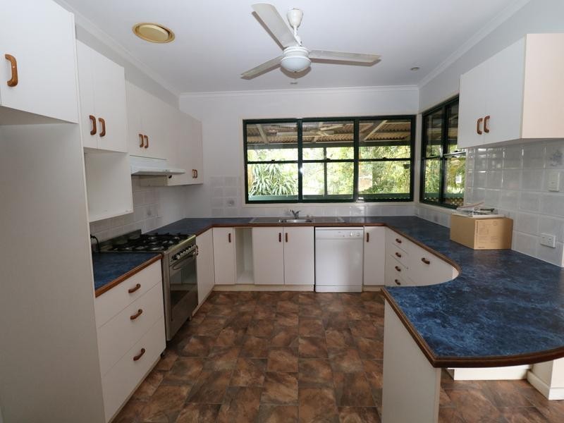 11 Walter Young Street, Katherine NT 0850