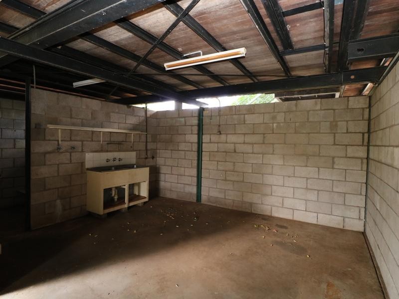 11 Walter Young Street, Katherine NT 0850