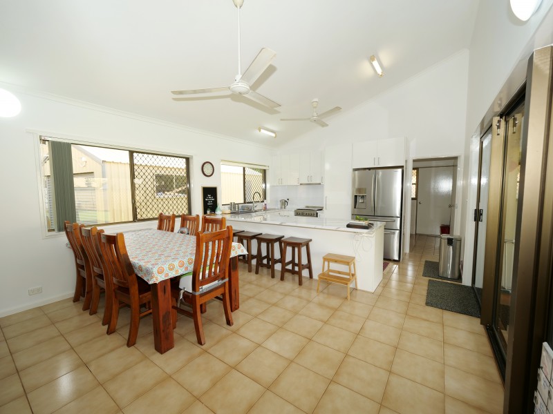 8 Davis Court, Katherine NT 0850
