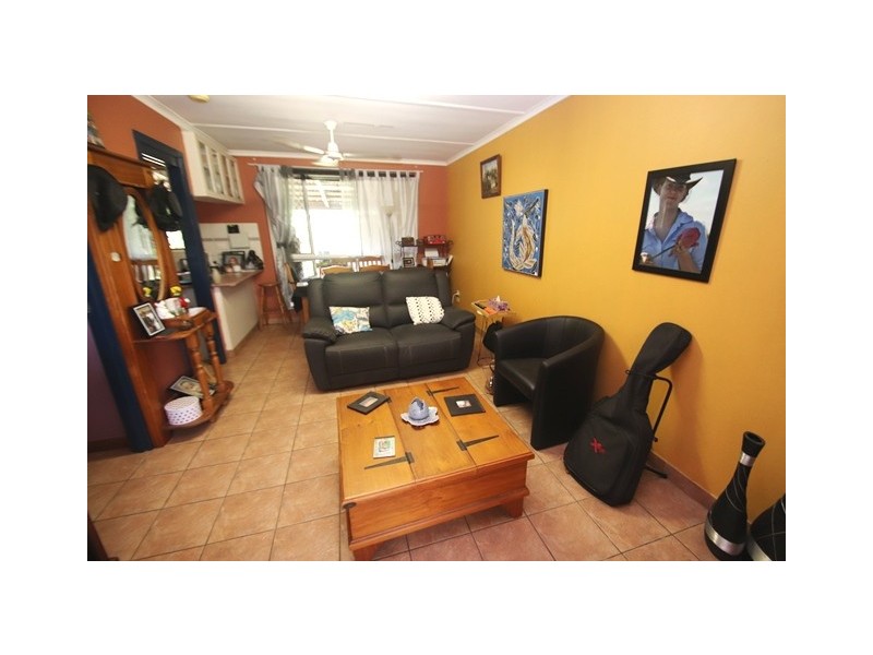 13 Stutterd Street, Katherine NT 0850
