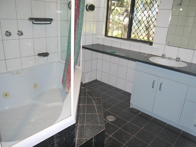 31 Casuarina Street, Katherine NT 0850