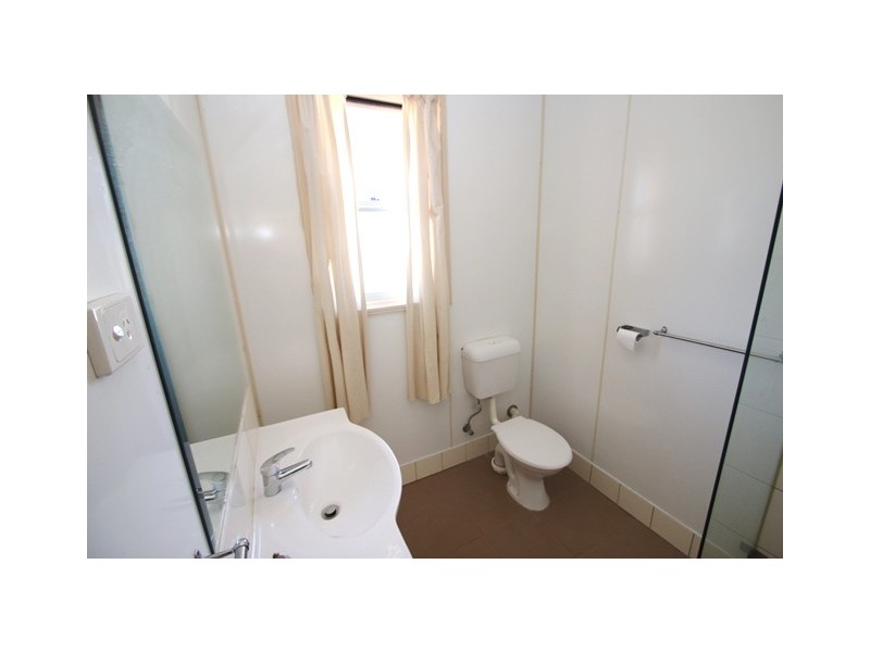 21 Giles Street, Katherine NT 0850