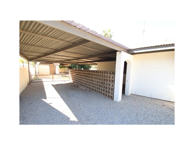 15 Shaw Street, Katherine NT 0850