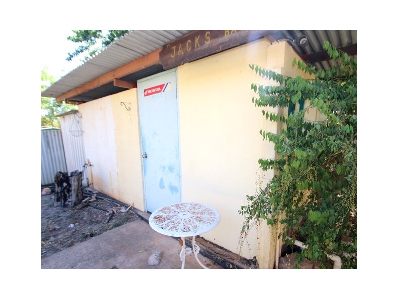 46  Clarke Crescent, Katherine NT 0850