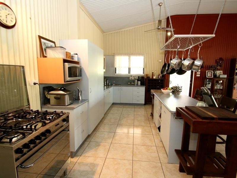 46 Hall Road, Katherine NT 0850