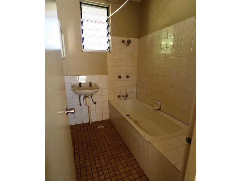 4 Maluka  Rd, Katherine NT 0850