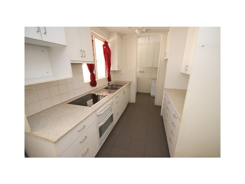 6 Shaw Street, Katherine NT 0850