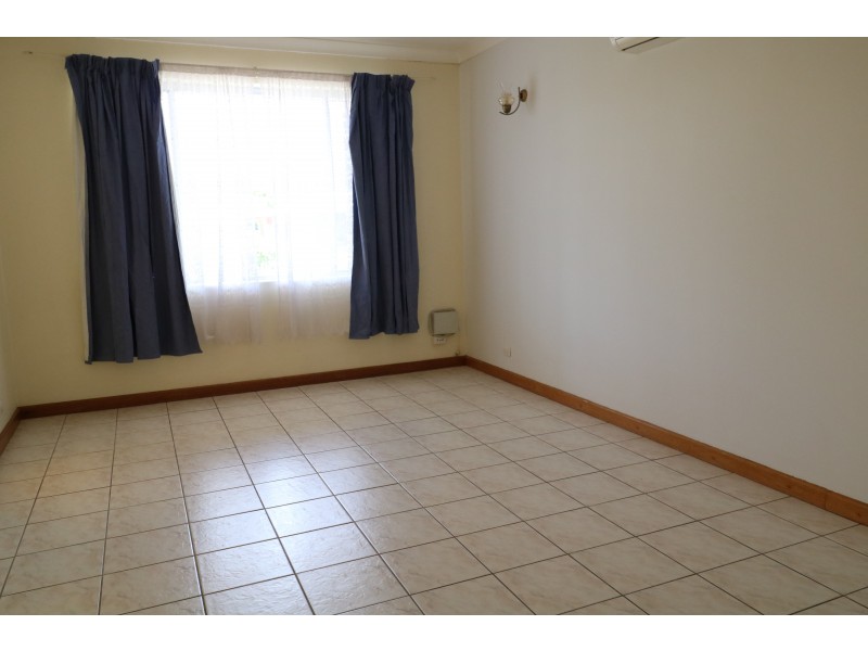 27 Clarke Crescent, Katherine NT 0850