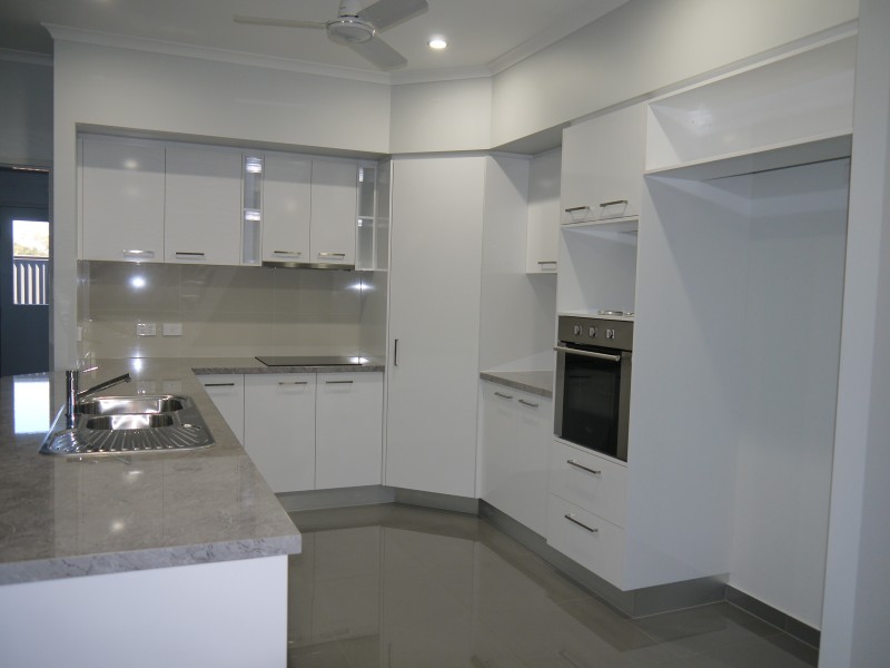 24 Bradshaw Crescent, Katherine NT 0850