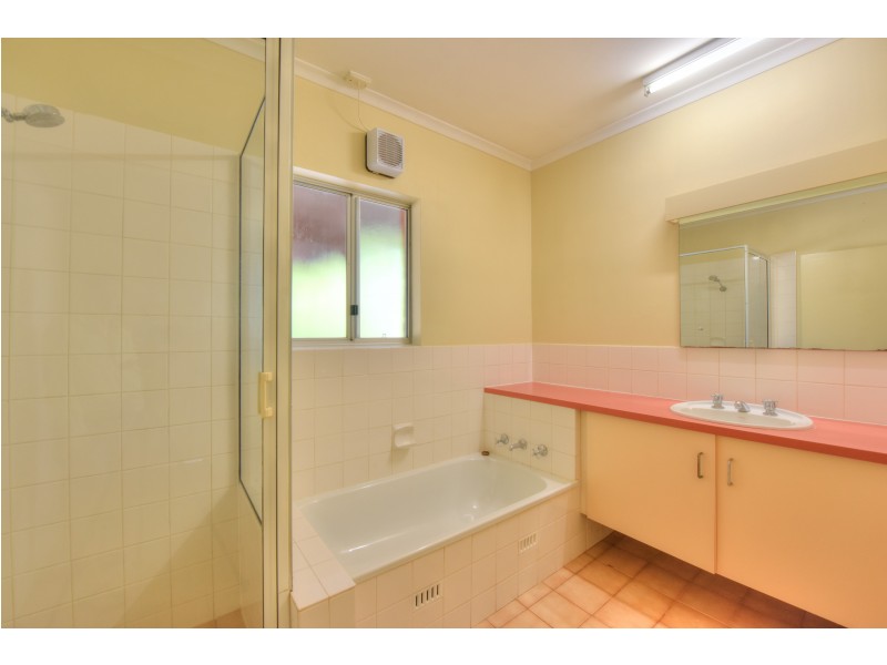 12 Sandalwood Crescent, Katherine NT 0850