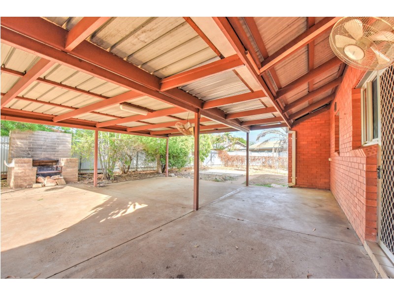 12 Sandalwood Crescent, Katherine NT 0850