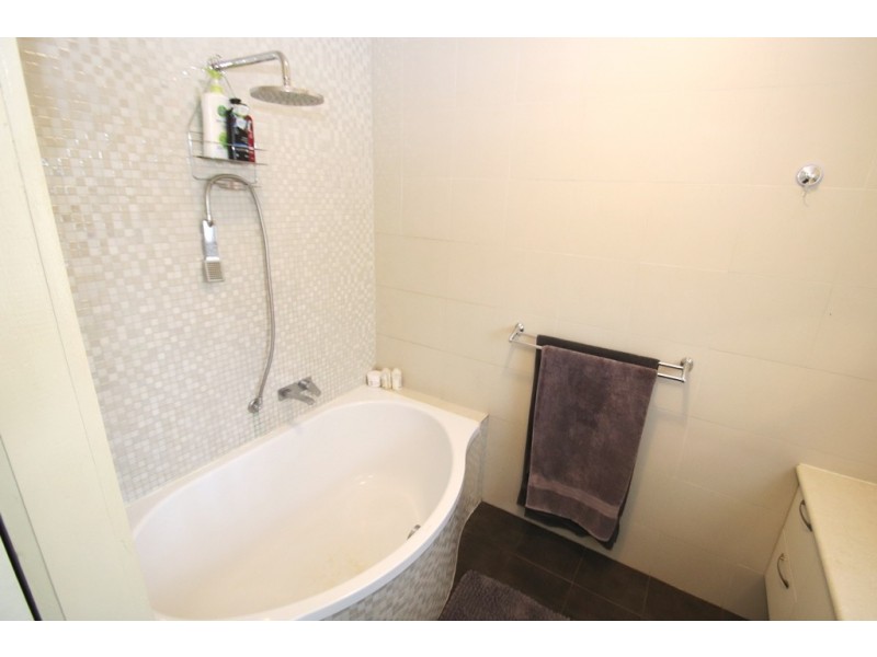 5 Dove Street, Katherine NT 0850