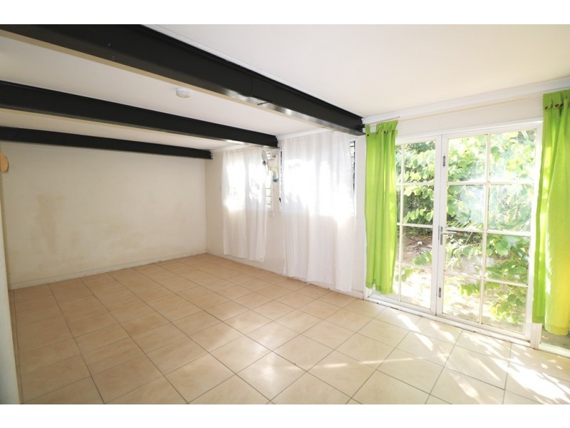 5 Dove Street, Katherine NT 0850