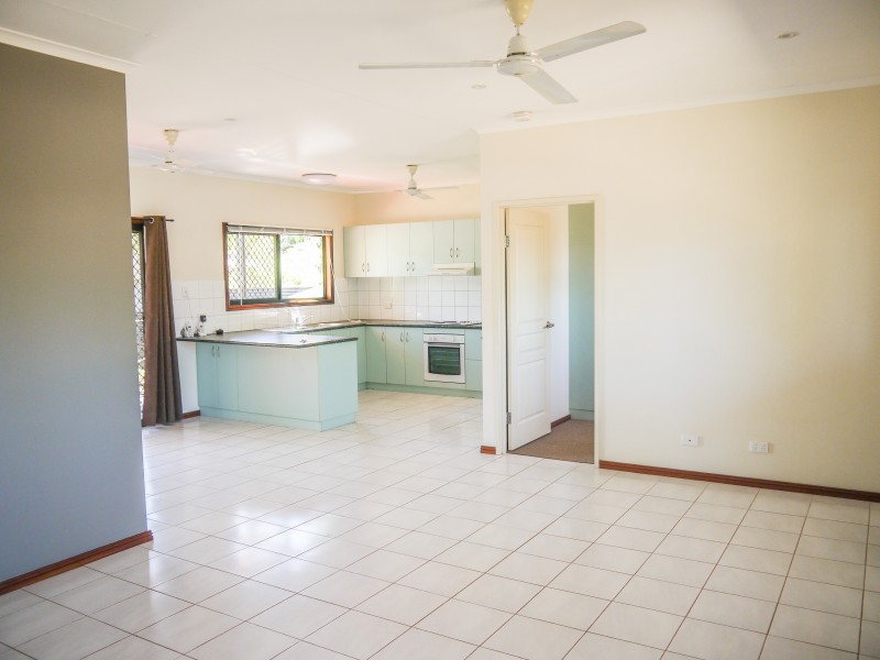 11 Sandalwood Crescent, Katherine NT 0850