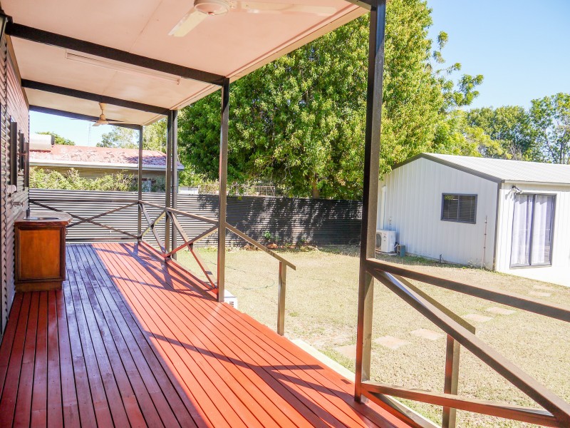 11 Sandalwood Crescent, Katherine NT 0850