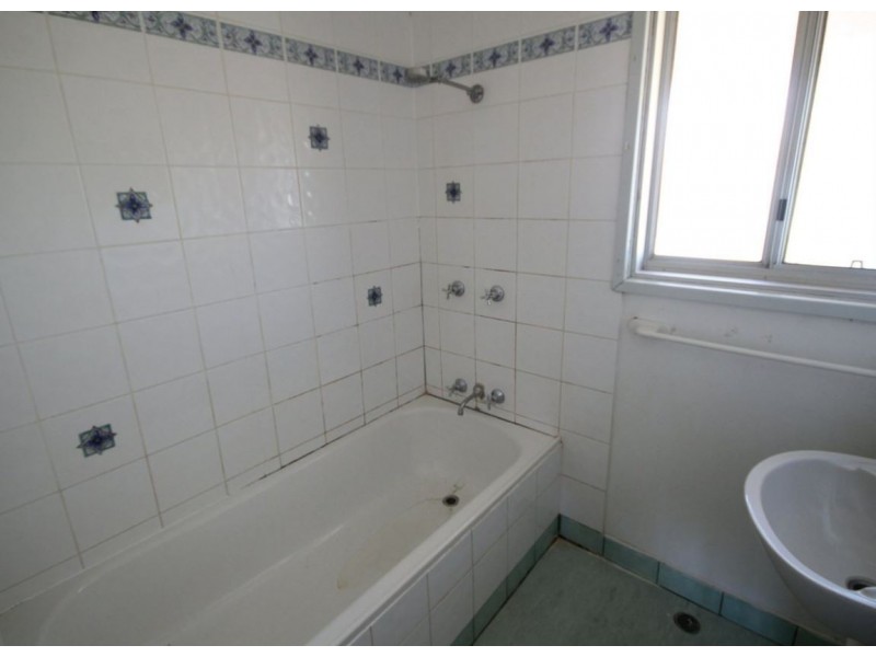 68 Maluka Road, Katherine NT 0850