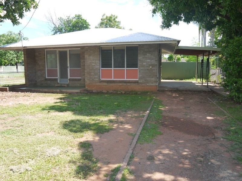 2/13 Dowling Street, Katherine NT 0850