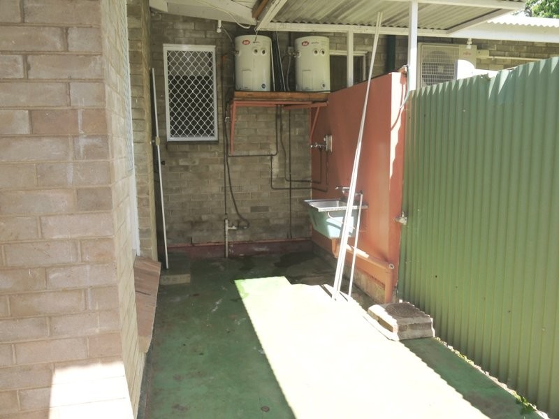 2/13 Dowling Street, Katherine NT 0850