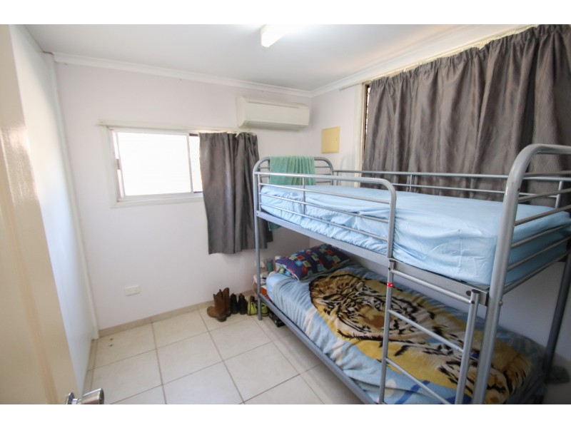 8 Fuller Crescent, Katherine NT 0850