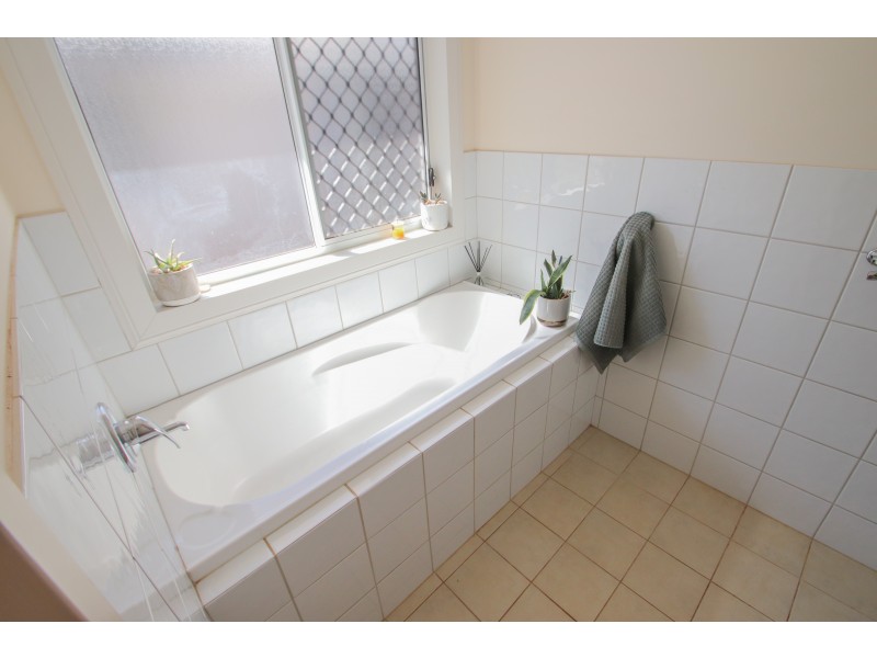 61  Casuarina Street, Katherine NT 0850