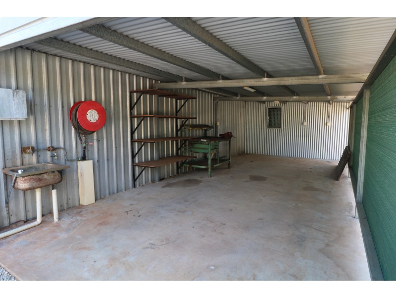 16 Fourth Street, Katherine NT 0850
