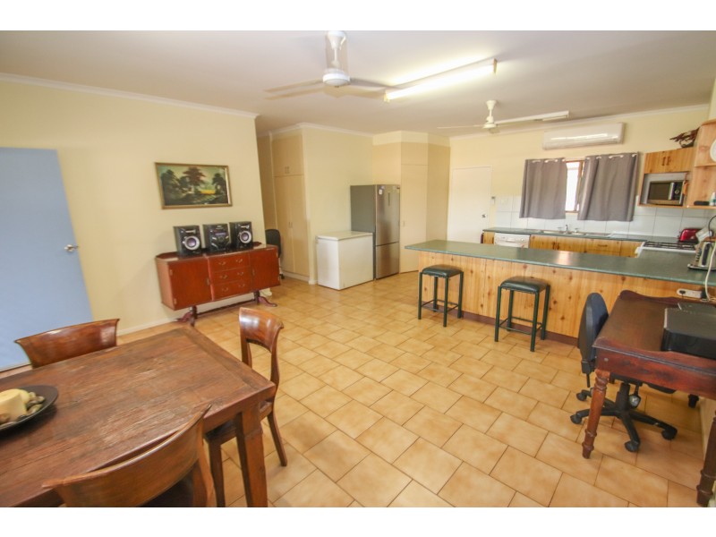 100  Cummings Road, Katherine NT 0850