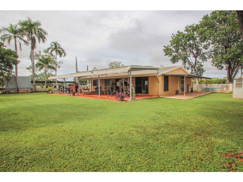 100  Cummings Road, Katherine NT 0850