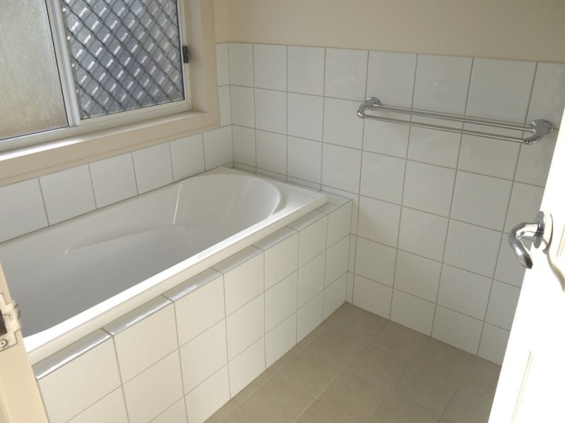 61 Casuarina Street, Katherine NT 0850