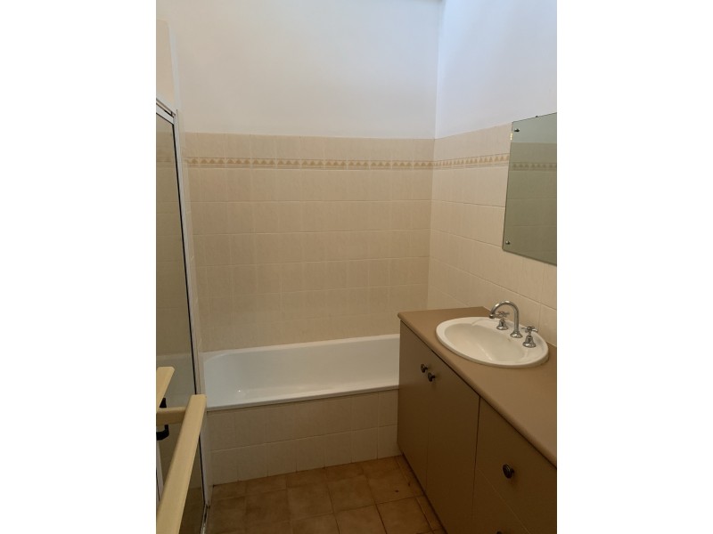 1/16 Raymond Place, Katherine NT 0850