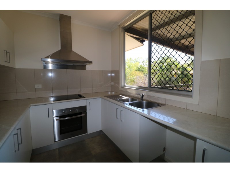25 Raymond Place, Katherine NT 0850