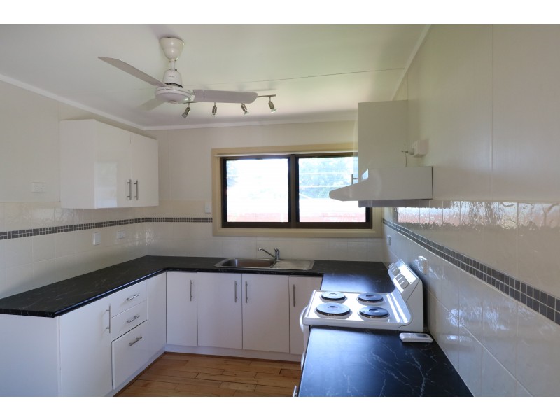 2 Cox Crescent, Katherine NT 0850