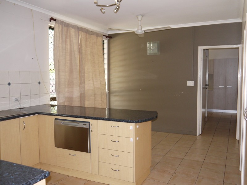 37 Holtze Crescent, Katherine NT 0850