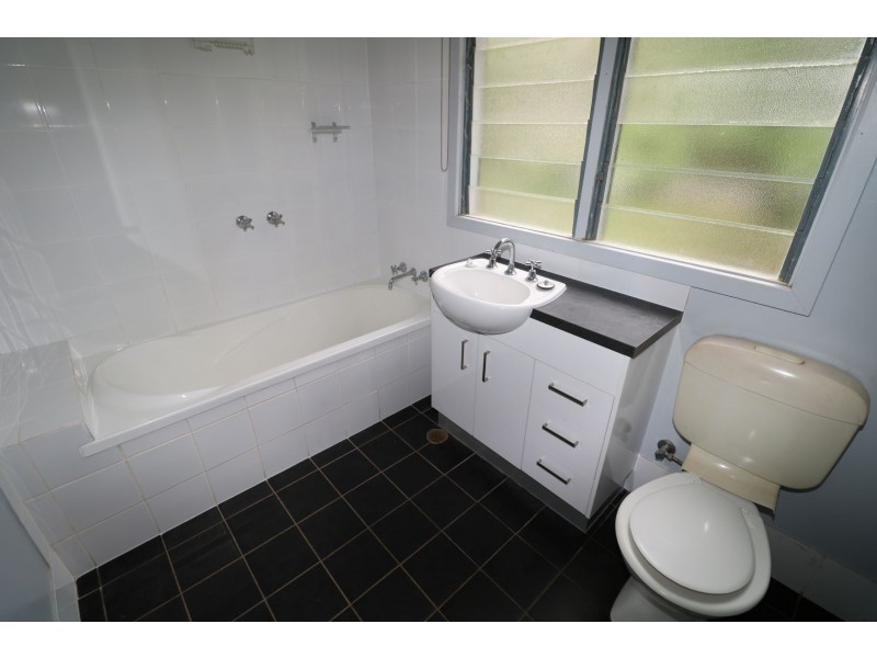 11 Lucy Street, Katherine NT 0850