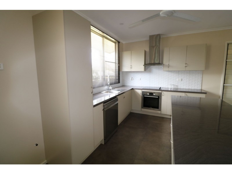9 Neal Place, Katherine NT 0850