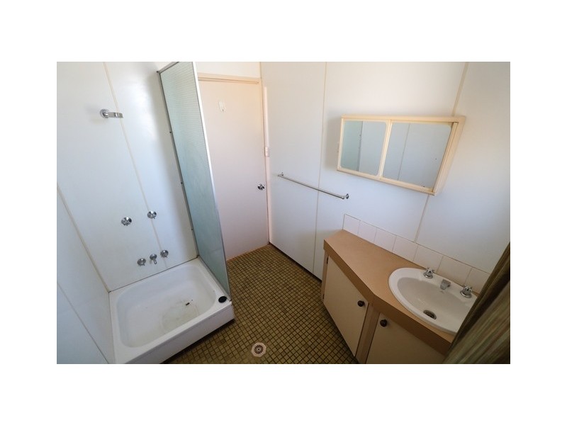 2/21 Giles Street, Katherine NT 0850