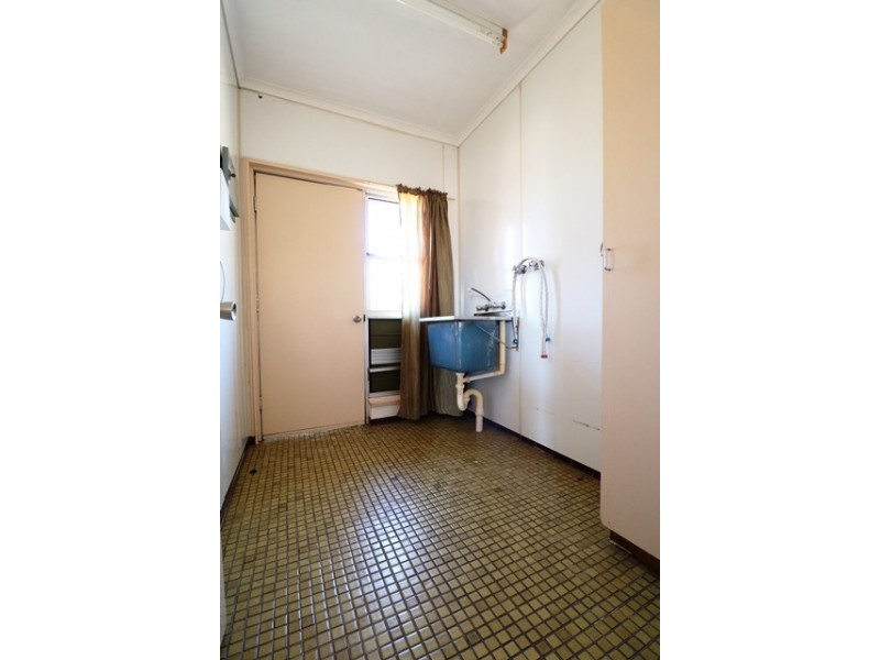 2/21 Giles Street, Katherine NT 0850