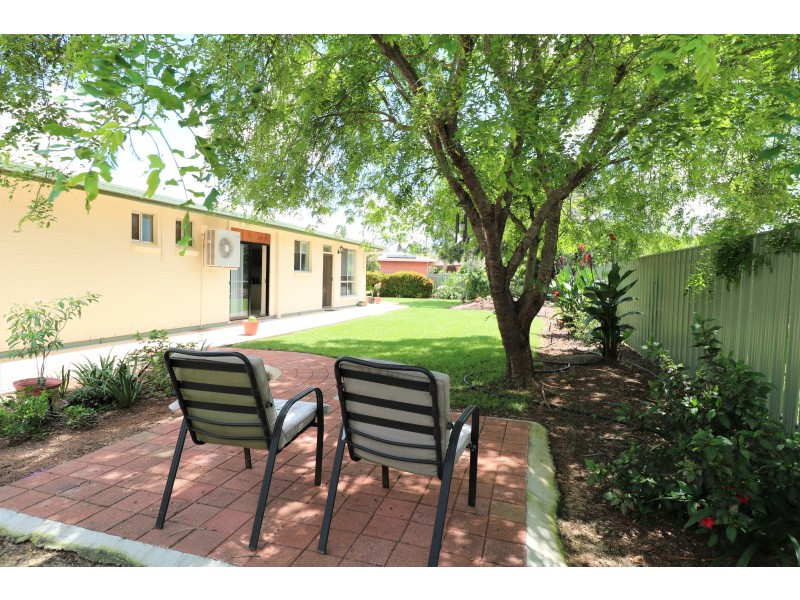 20 Cox Crescent, Katherine NT 0850