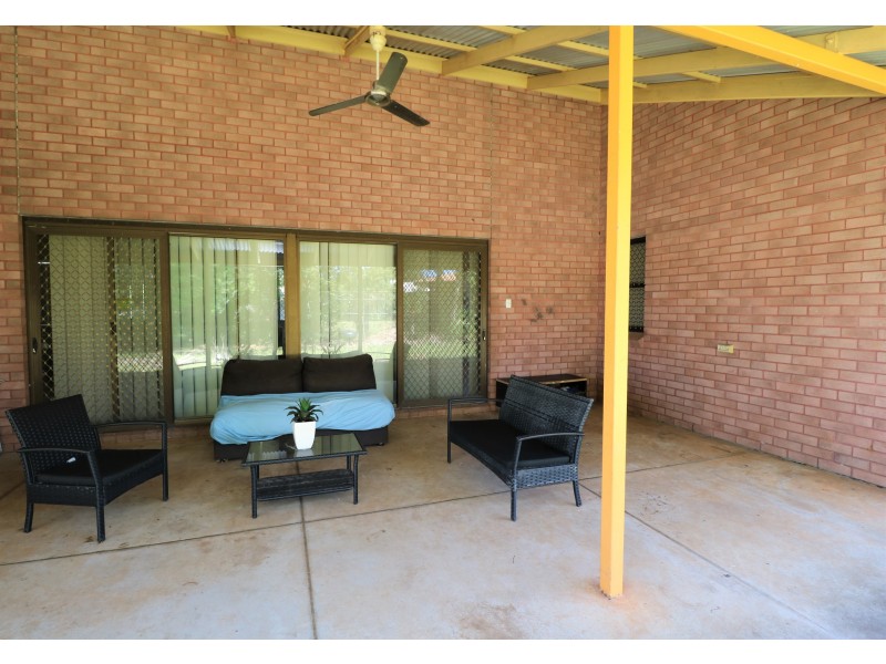 18 Holtze Crescent, Katherine NT 0850